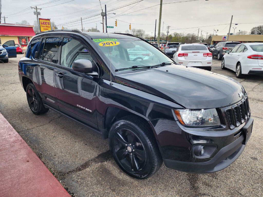 Used 2017 Jeep Compass Sport w/ Power Value Group AWD/4WD image 3