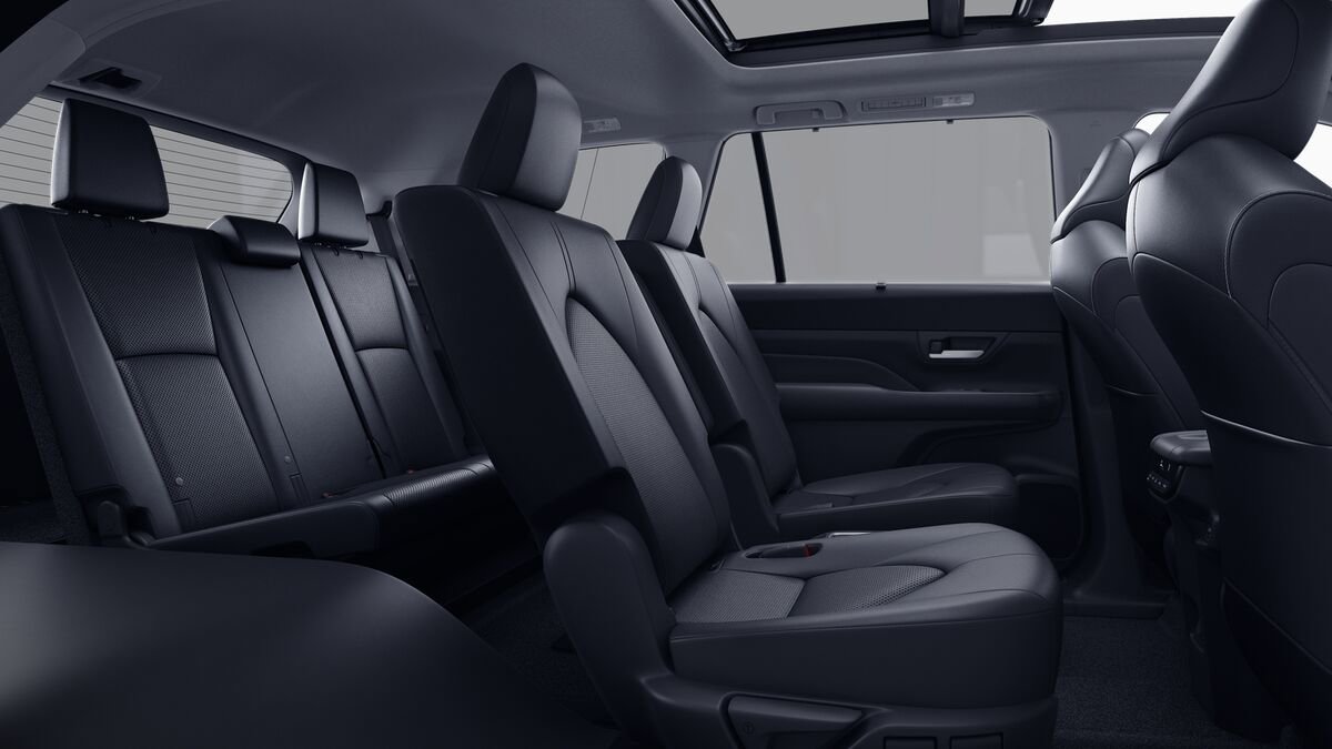 New 2026 Toyota Grand Highlander AWD Hybrid image 21