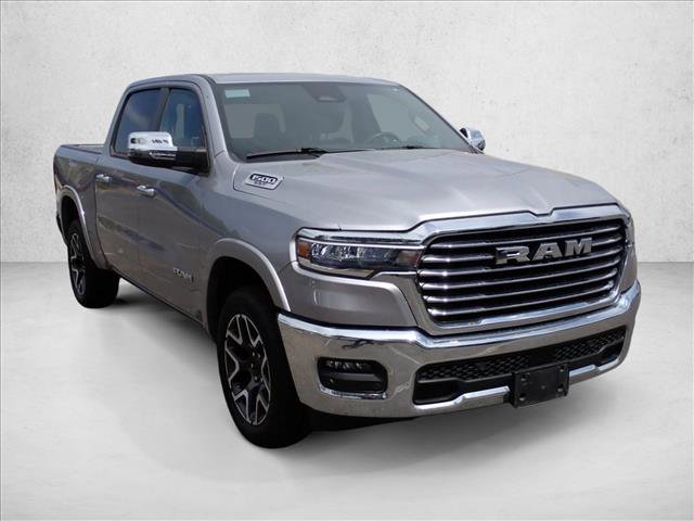Used 2025 RAM 1500 Laramie AWD/4WD image 5
