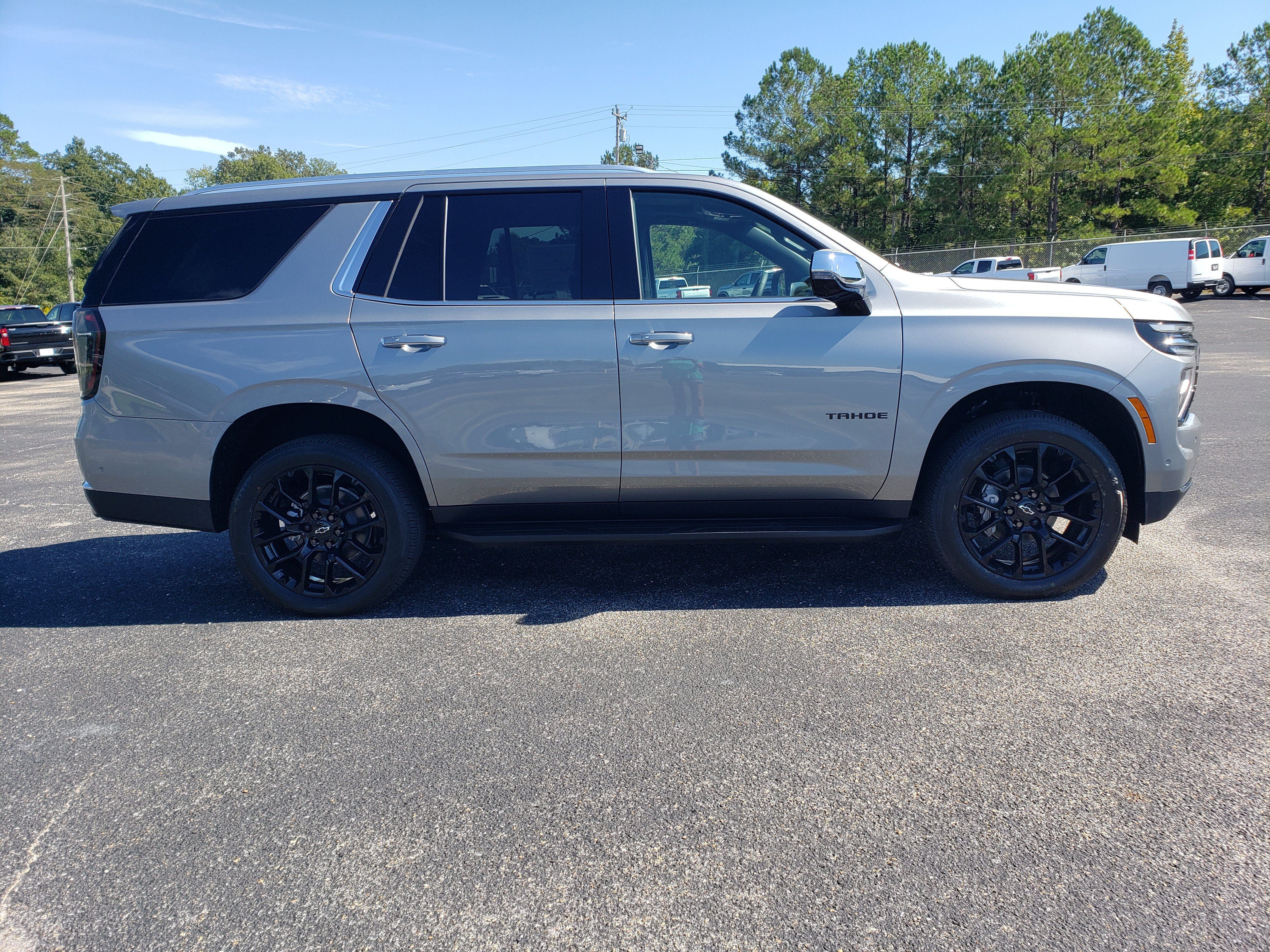 New 2027 Chevrolet Tahoe Premier w/ Advanced Technology Package AWD/4WD image 5