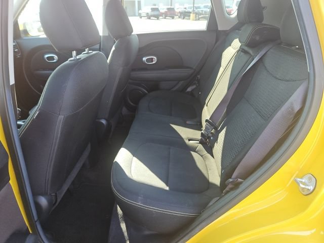 Used 2015 Kia Soul + FWD image 13