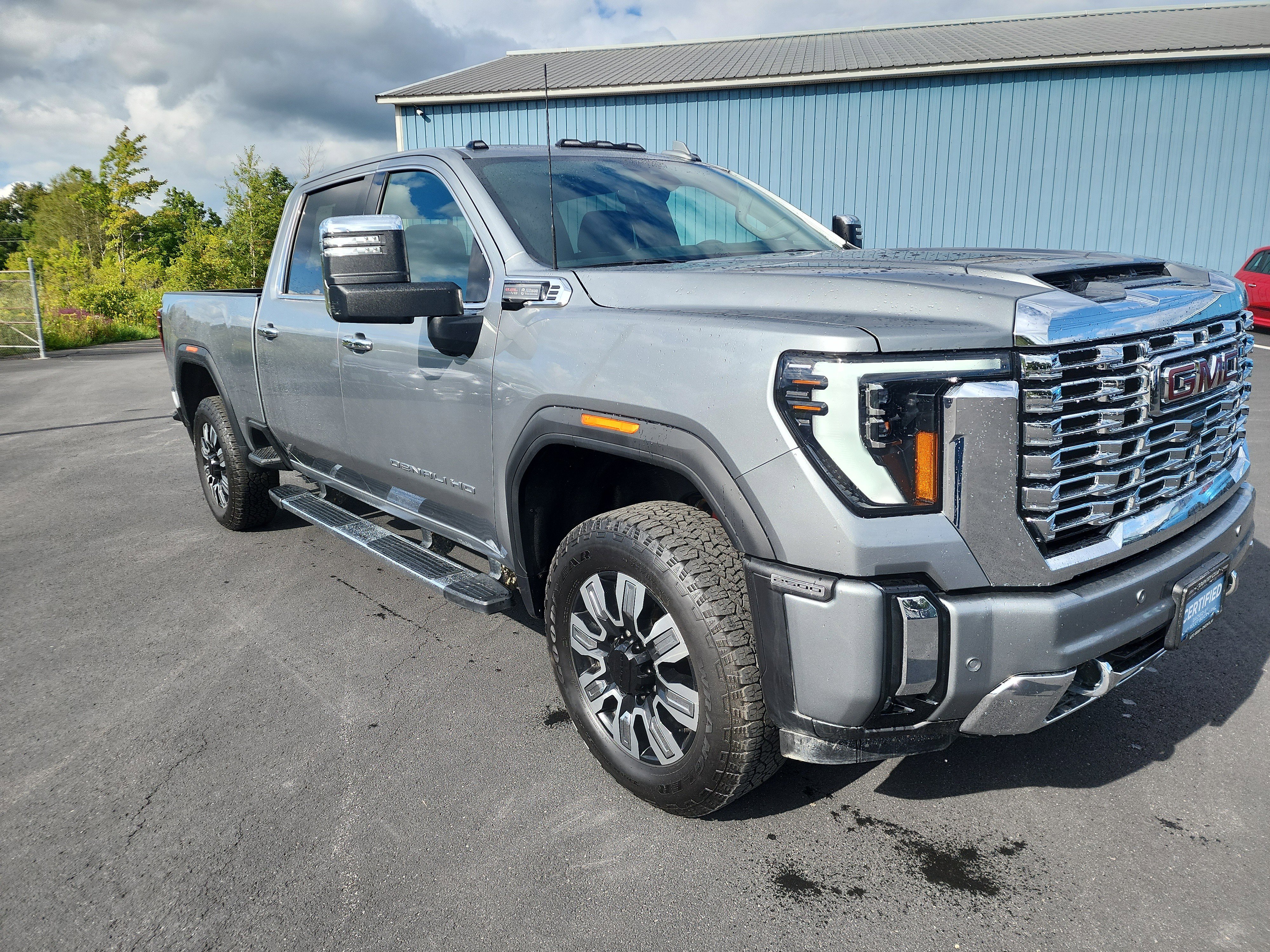 Certified 2024 GMC Sierra 2500 Denali w/ Denali Reserve Package image 2