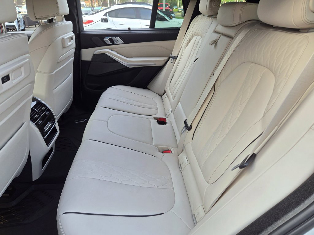 Used 2023 BMW X5 M50i w/ Executive Package AWD/4WD image 13