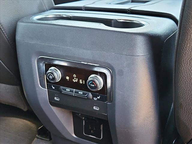 Used 2023 GMC Yukon XL Denali AWD/4WD image 22