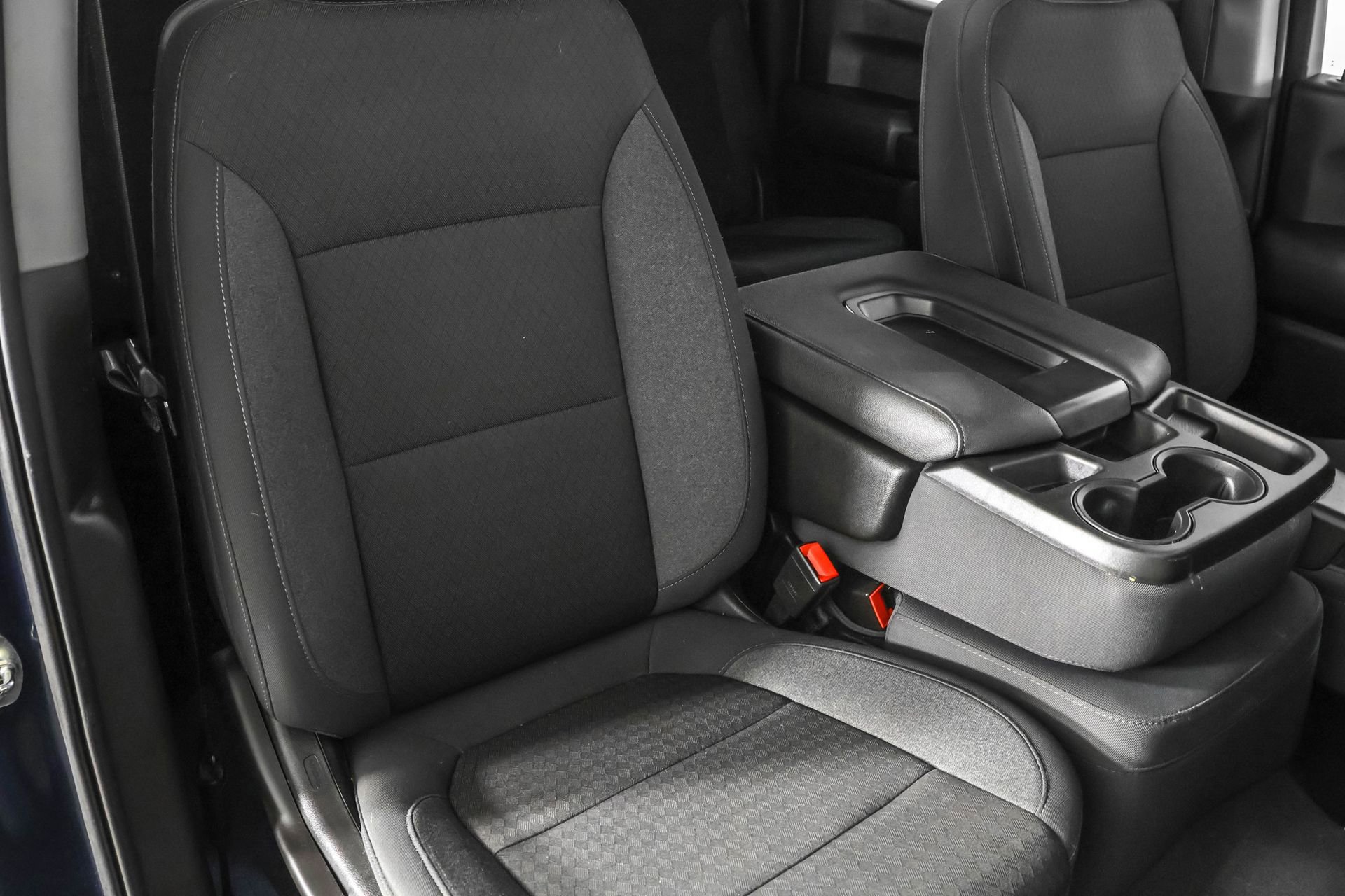Used 2022 Chevrolet Silverado 1500 Custom w/ Safety Confidence Package image 45