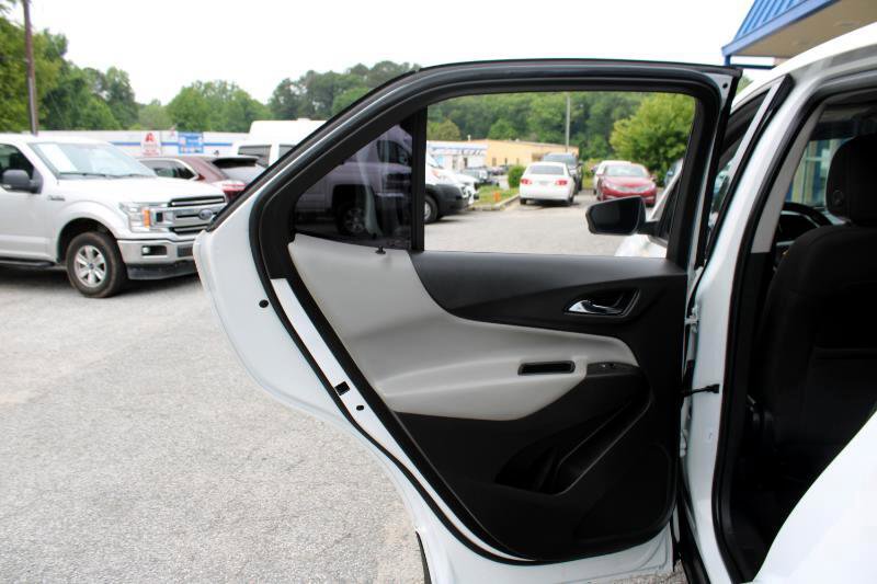 Used 2019 Chevrolet Equinox LS image 20