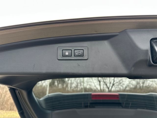 Certified 2023 Subaru Outback Premium image 19