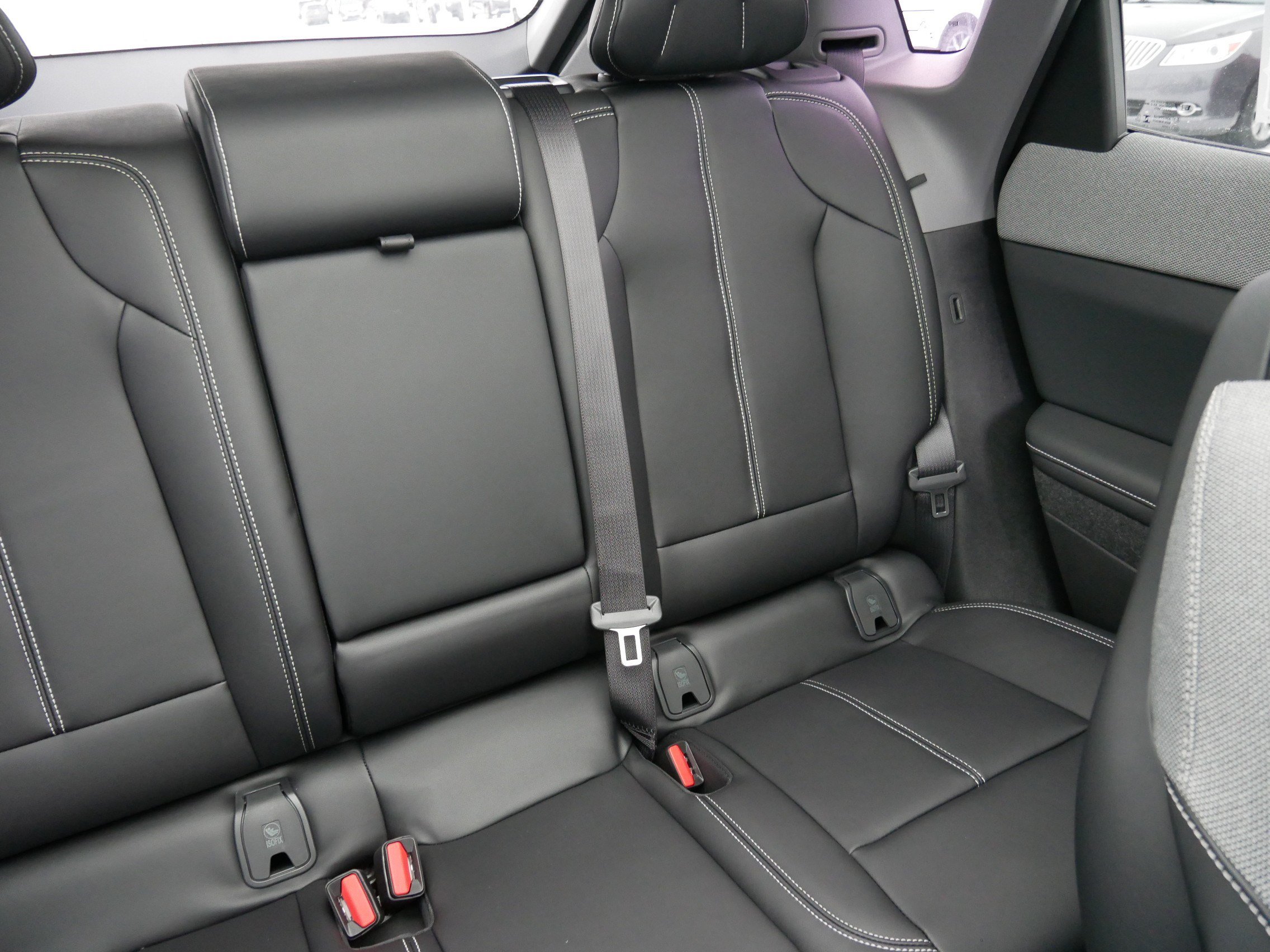 Used 2026 Cadillac Optiq Sport 1 w/ LPO, Floor Liner Package AWD/4WD image 12