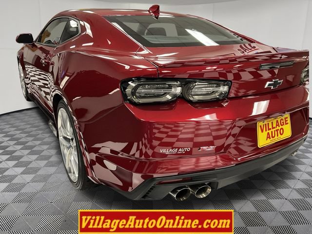 Used 2021 Chevrolet Camaro LT w/ Wild Cherry Design Package 1 RWD image 12