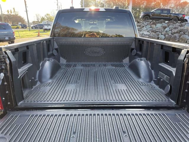 Used 2022 Ford F150 XLT w/ Equipment Group 302A High image 9