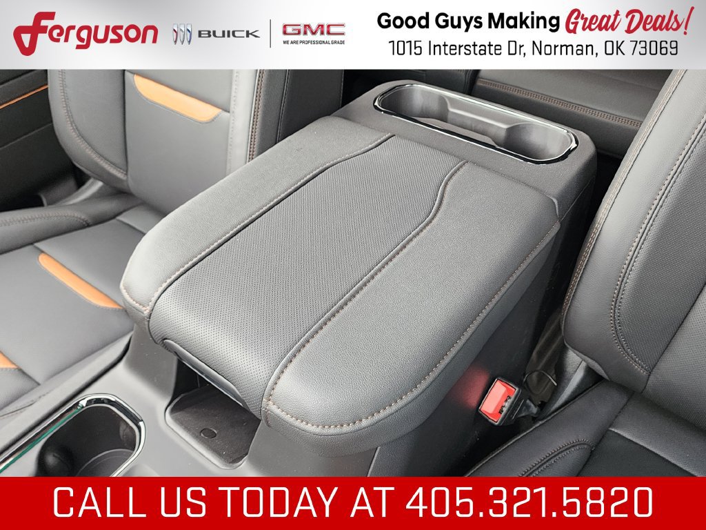 New 2026 GMC Sierra 1500 AT4 w/ AT4 Premium Package AWD/4WD image 31