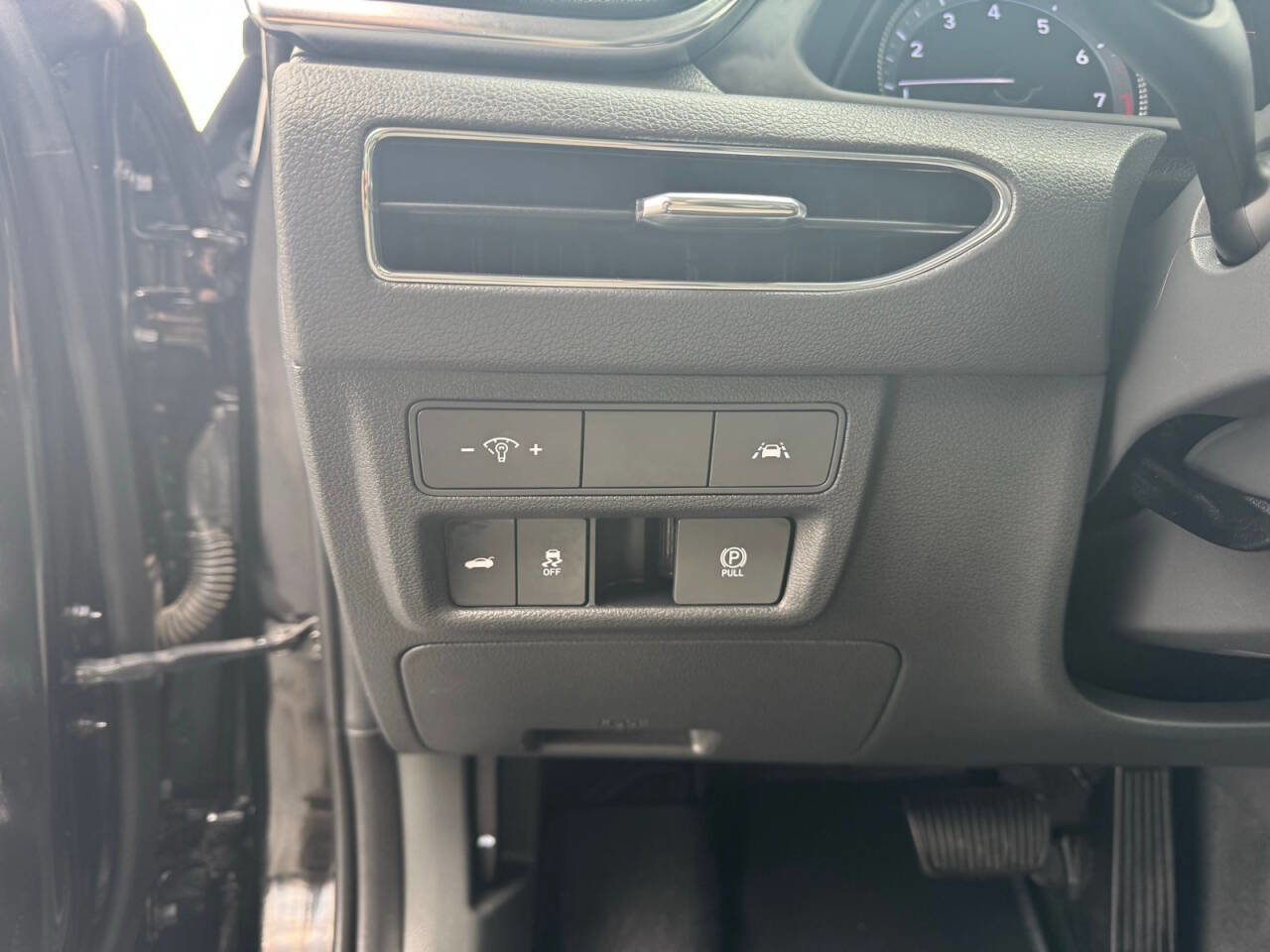 Used 2023 Hyundai Sonata SEL image 14