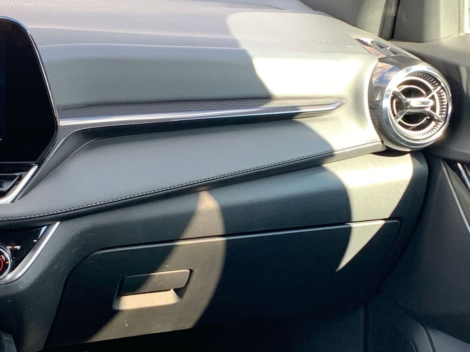 Used 2025 Chevrolet Equinox LT image 34