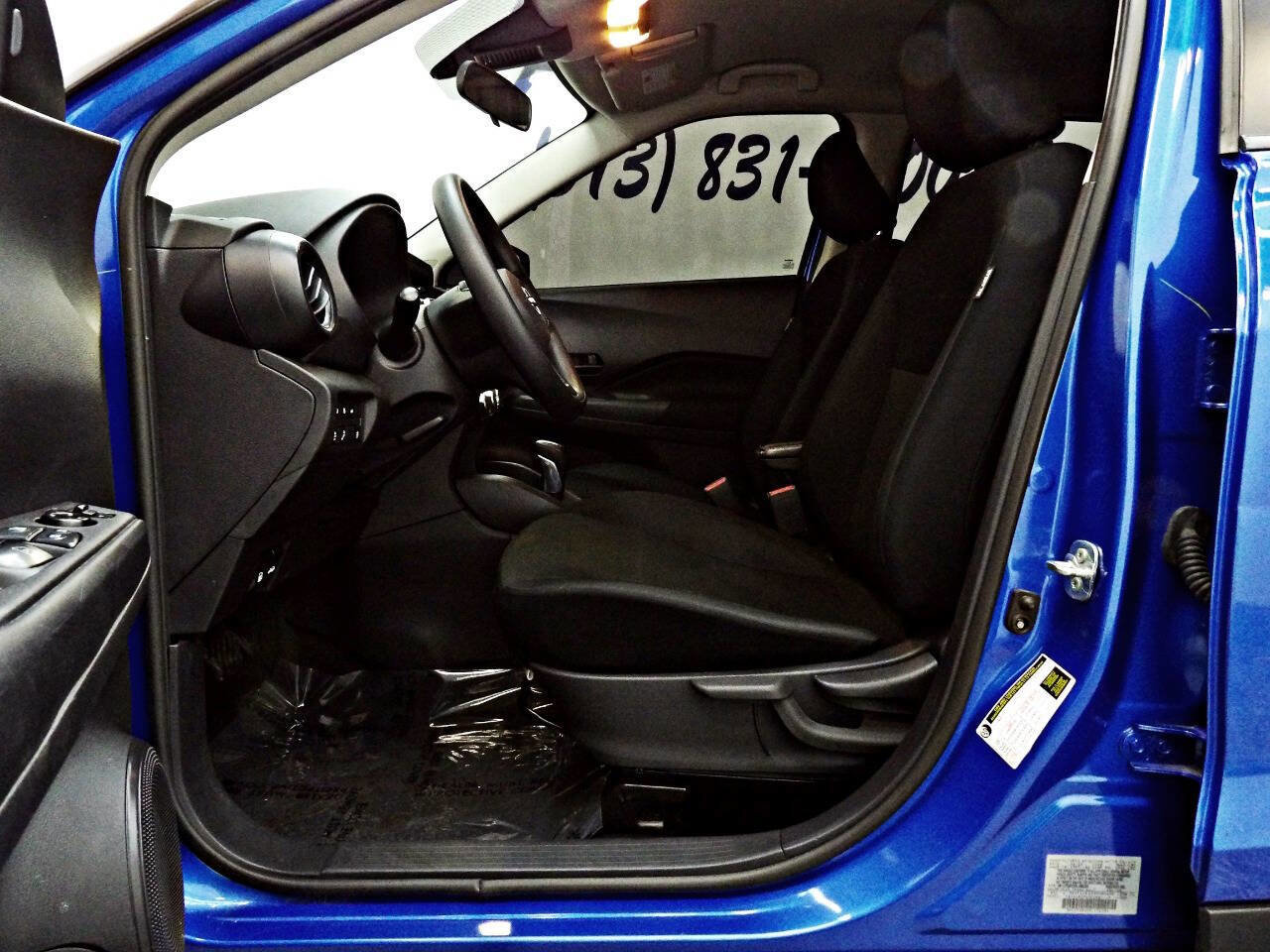 Used 2024 Nissan Kicks S image 12