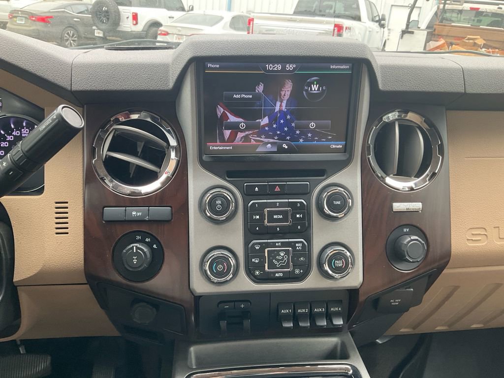 Used 2014 Ford F250 Lariat image 23
