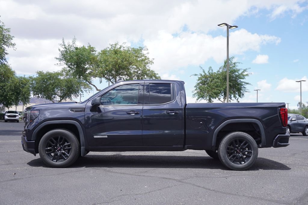 Certified 2024 GMC Sierra 1500 Elevation RWD image 2