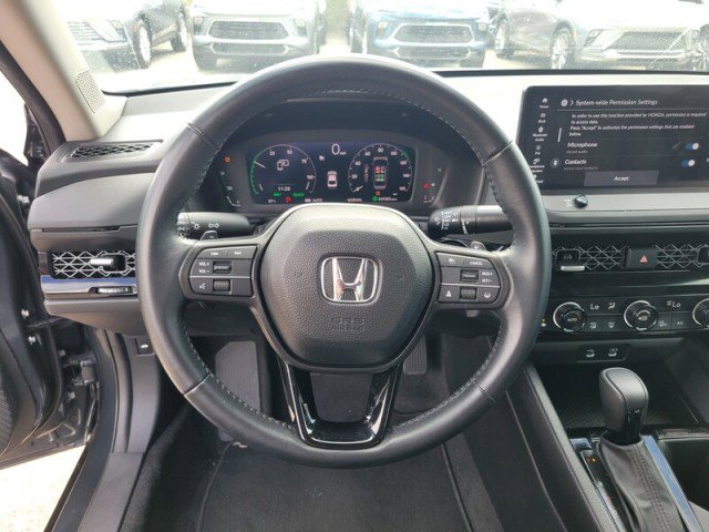 Used 2024 Honda Accord Touring image 15