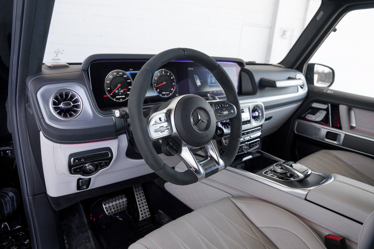 Used 2022 Mercedes-Benz G 63 AMG Squared image 50
