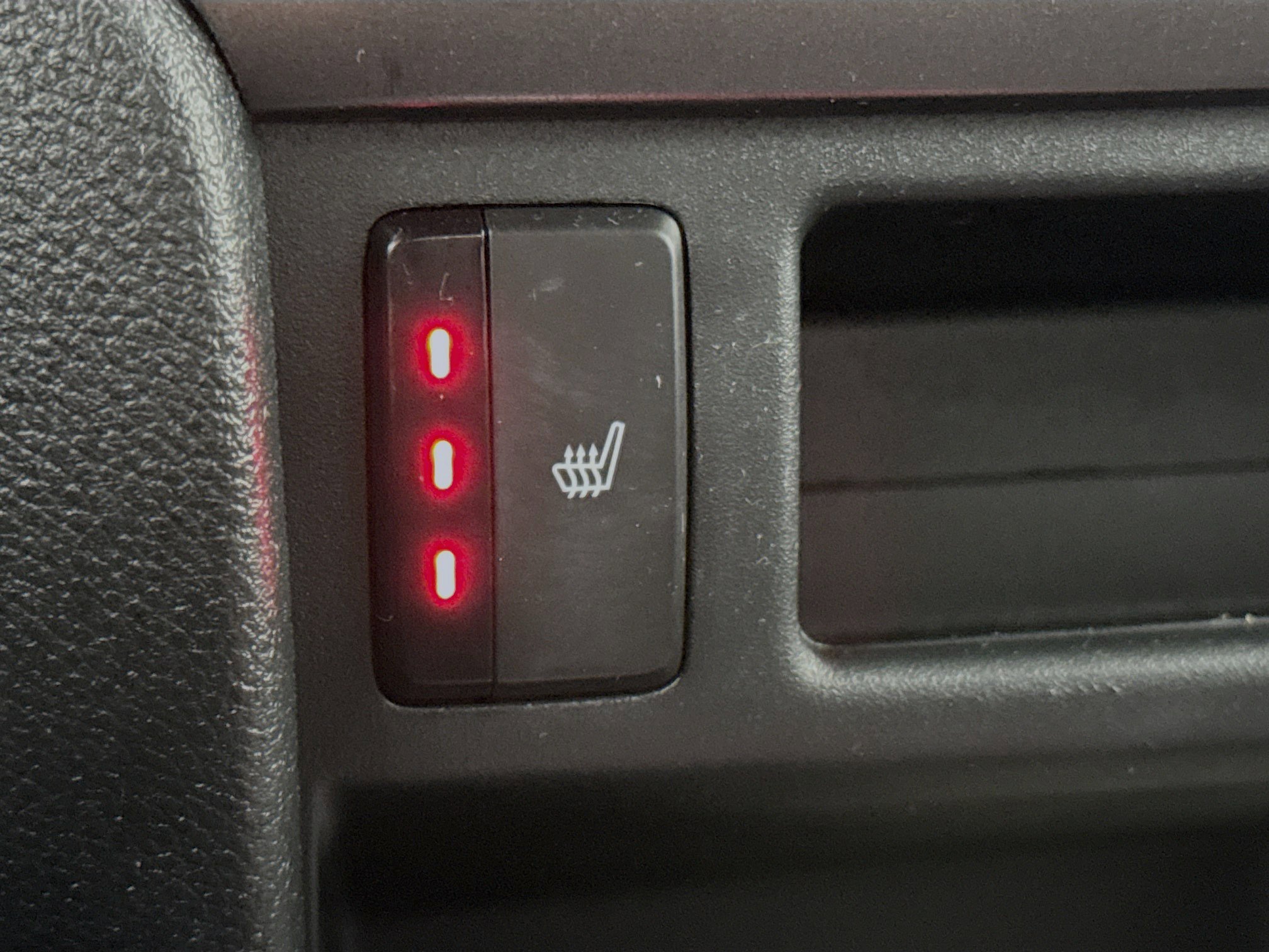 Certified 2023 Honda Passport EX-L image 19