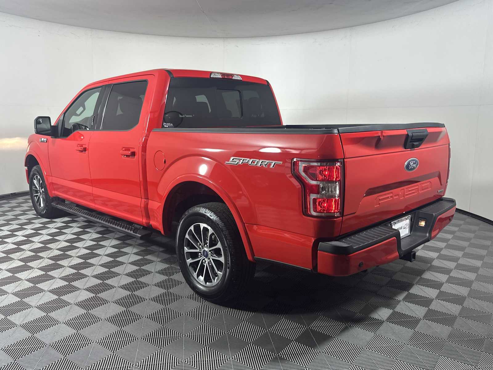 Used 2020 Ford F150 XLT w/ Equipment Group 302A Luxury image 5