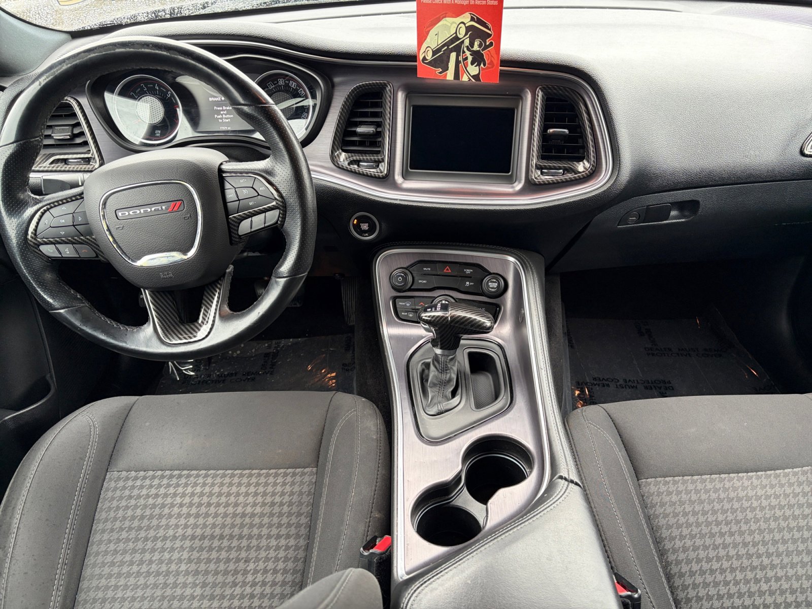 Used 2018 Dodge Challenger R/T RWD image 15