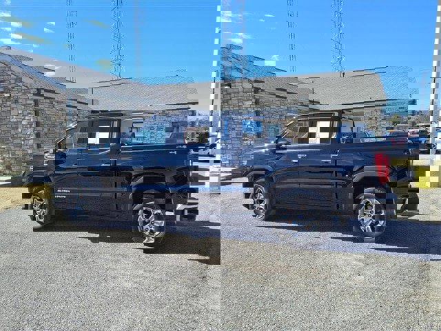 Used 2025 GMC Sierra 1500 SLT image 17