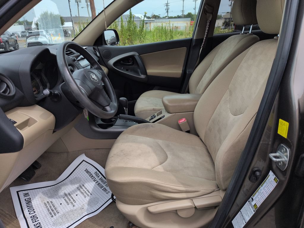 Used 2011 Toyota RAV4 4WD w/ Base L4 Extra Value Pkg image 10