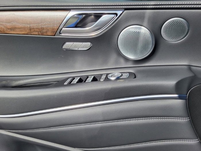 New 2026 Genesis GV80 2.5T Advanced image 8