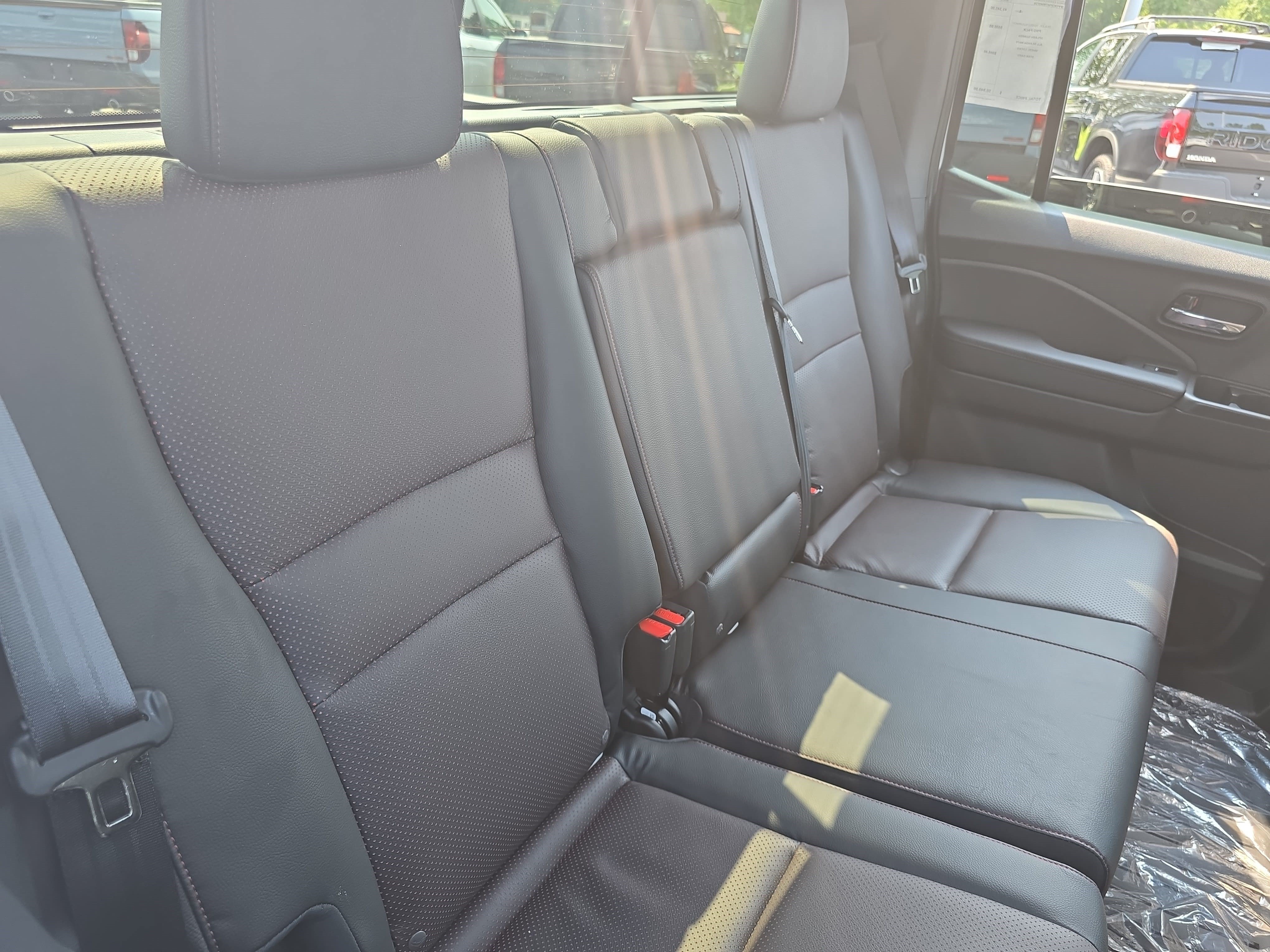 New 2026 Honda Ridgeline Black Edition image 12