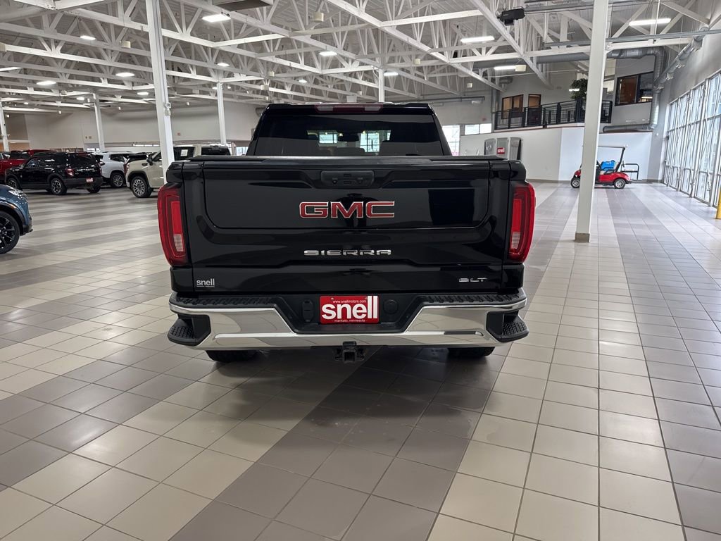 Used 2022 GMC Sierra 1500 SLT w/ SLT Premium Package AWD/4WD image 4