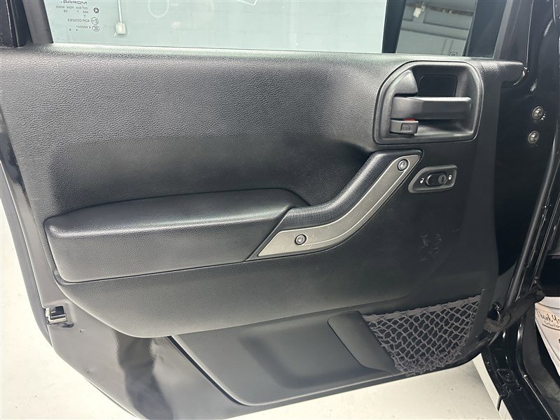 Used 2018 Jeep Wrangler Unlimited Sport S AWD/4WD image 20
