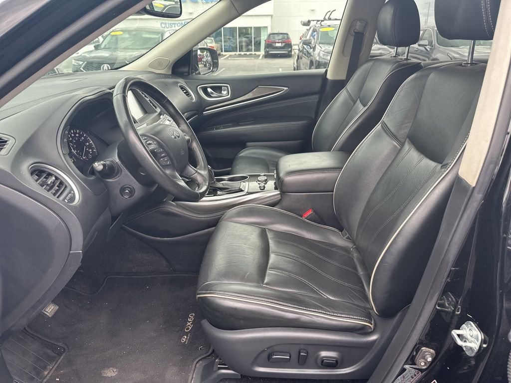 Used 2019 INFINITI QX60 Luxe w/ Essential Package image 16