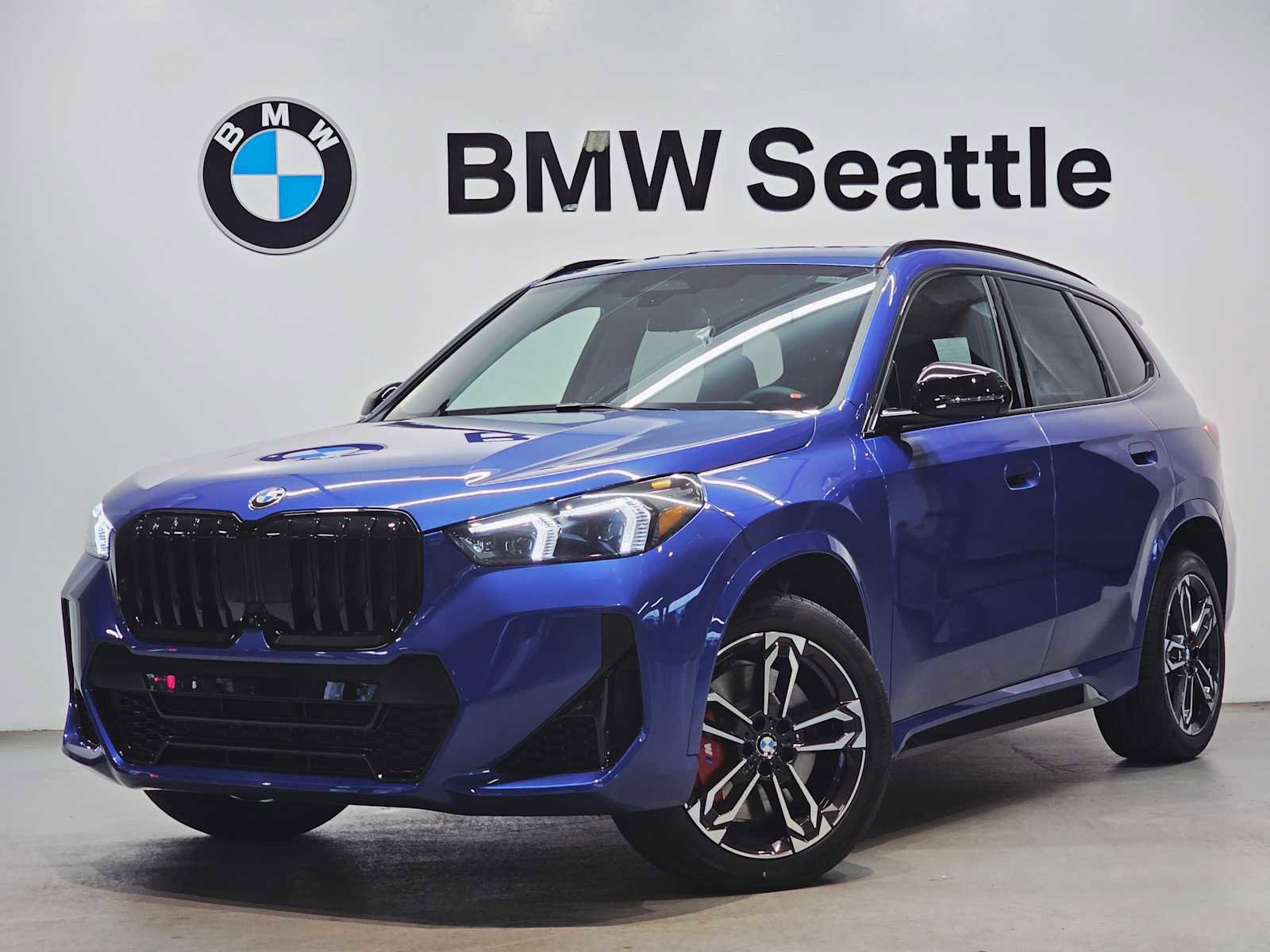New 2026 BMW X1 xDrive28i AWD/4WD image 1