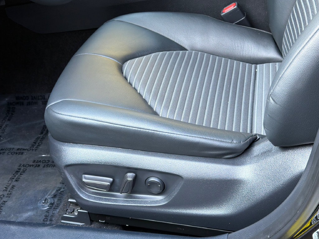 Used 2024 Toyota Camry SE w/ Convenience Package FWD image 20