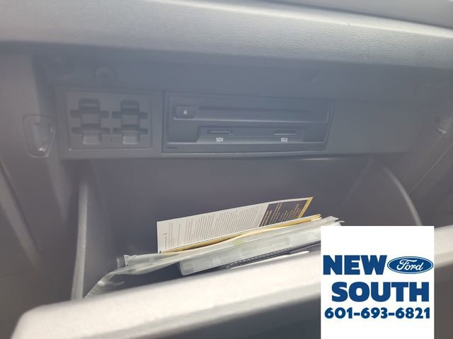 Used 2020 Volkswagen Atlas Cross Sport SEL Premium image 29