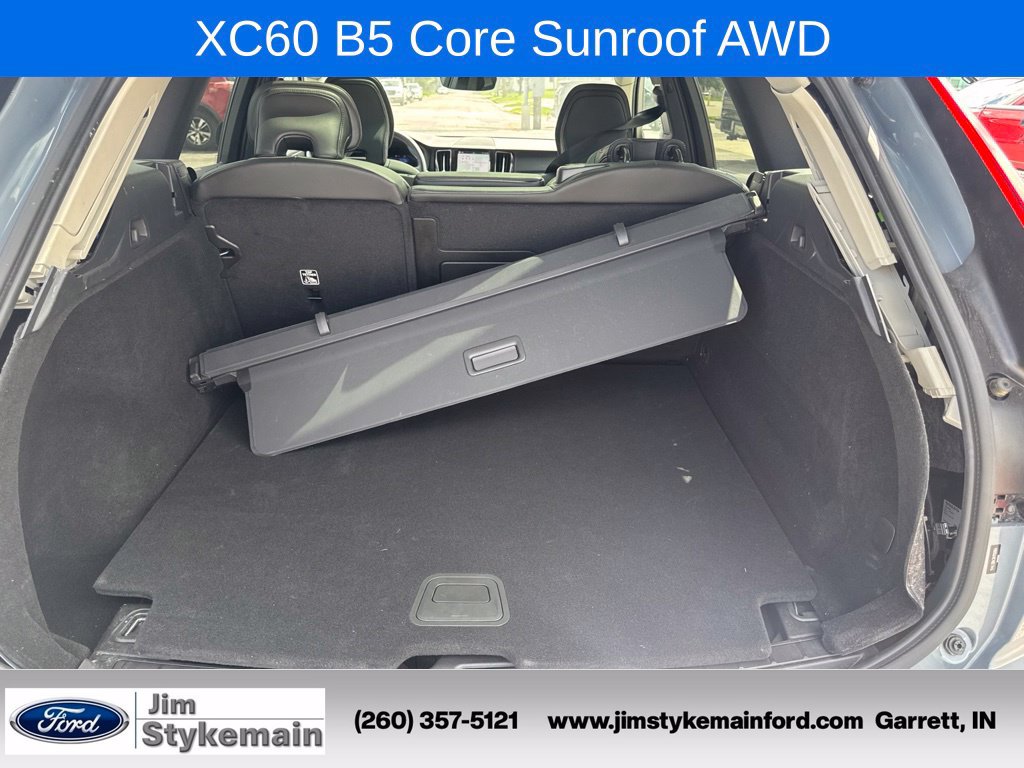 Used 2024 Volvo XC60 B5 Core w/ Protection Package Premier AWD/4WD image 12