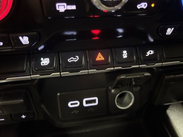 Used 2022 GMC Sierra 2500 SLT w/ SLT Convenience Package image 46