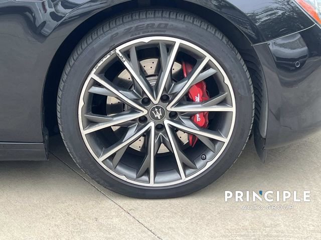 Used 2022 Maserati Ghibli GT image 4