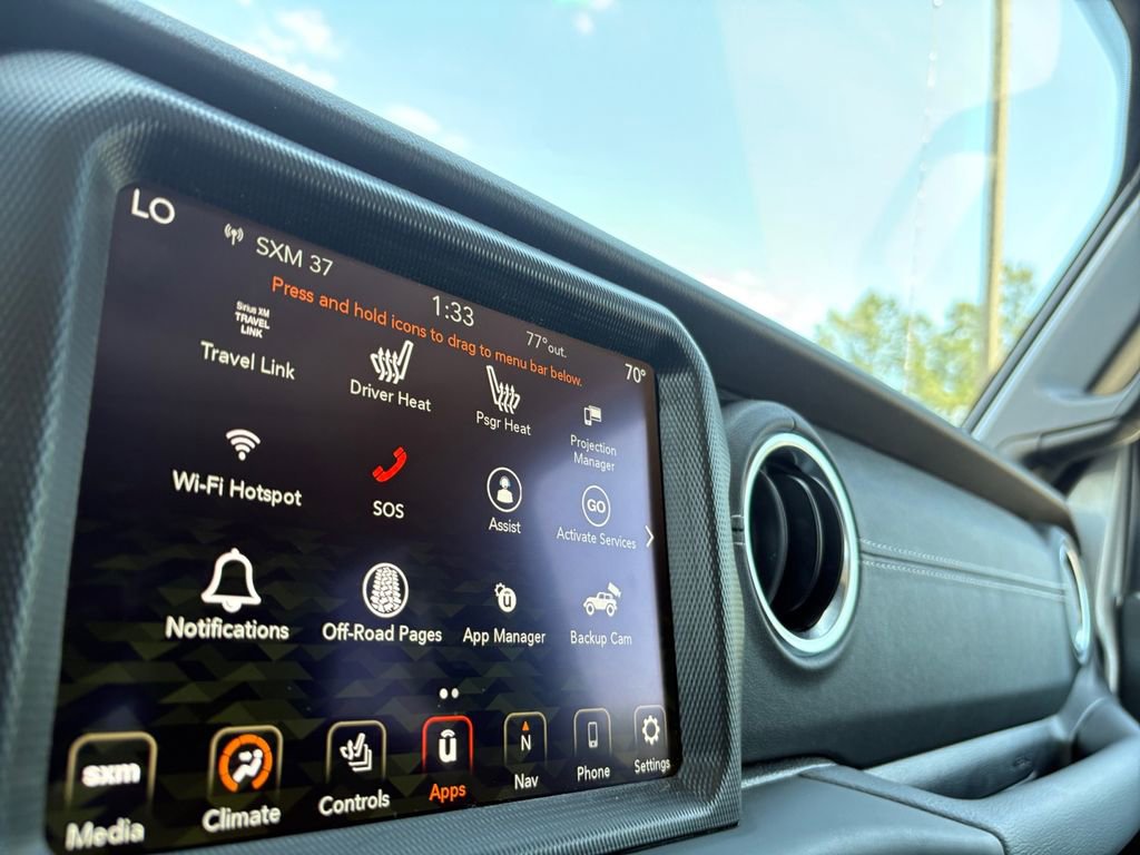 Used 2021 Jeep Wrangler Unlimited Sahara w/ Cold Weather Group AWD/4WD image 17