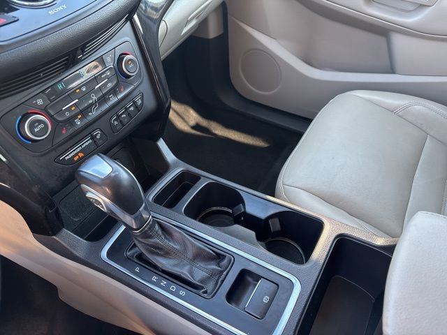 Used 2018 Ford Escape Titanium w/ Ford Safe & Smart Package image 26