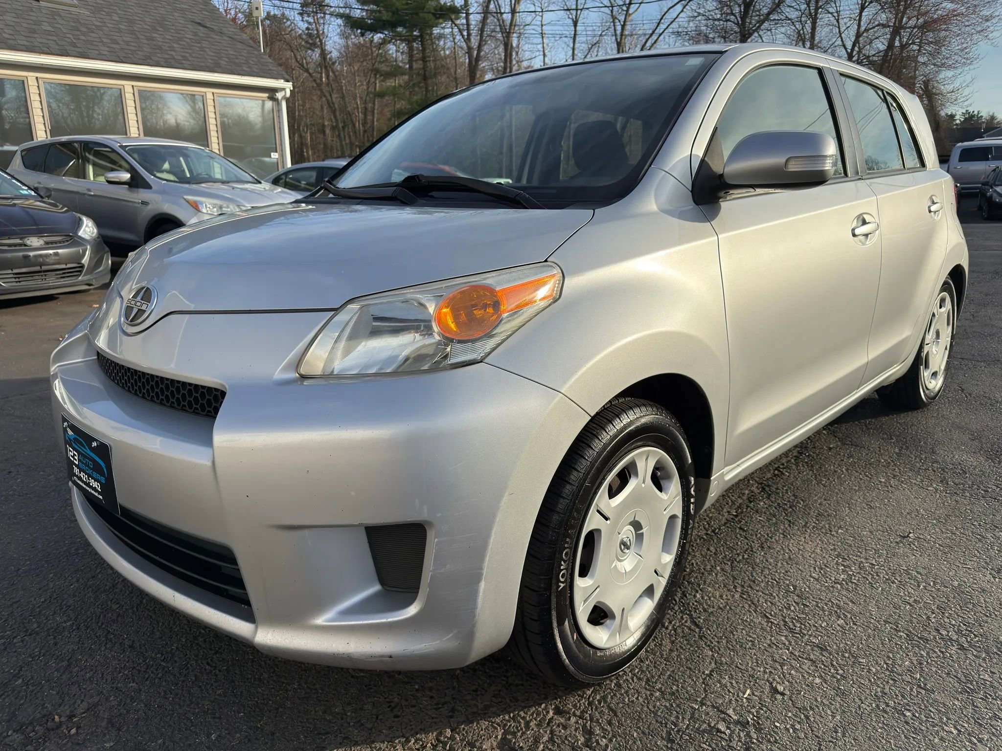 Used 2012 Scion xD image 2