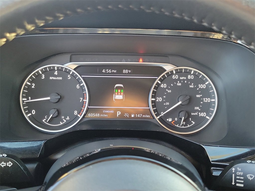 Used 2022 Nissan Pathfinder SV image 7