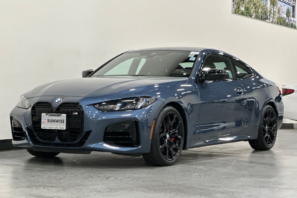 Used 2026 BMW M440i Coupe w/ Parking Assistance Package RWD image 8