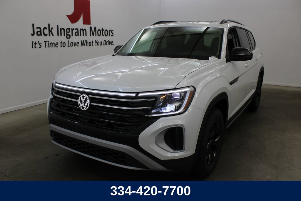 New 2026 Volkswagen Atlas Peak Edition
