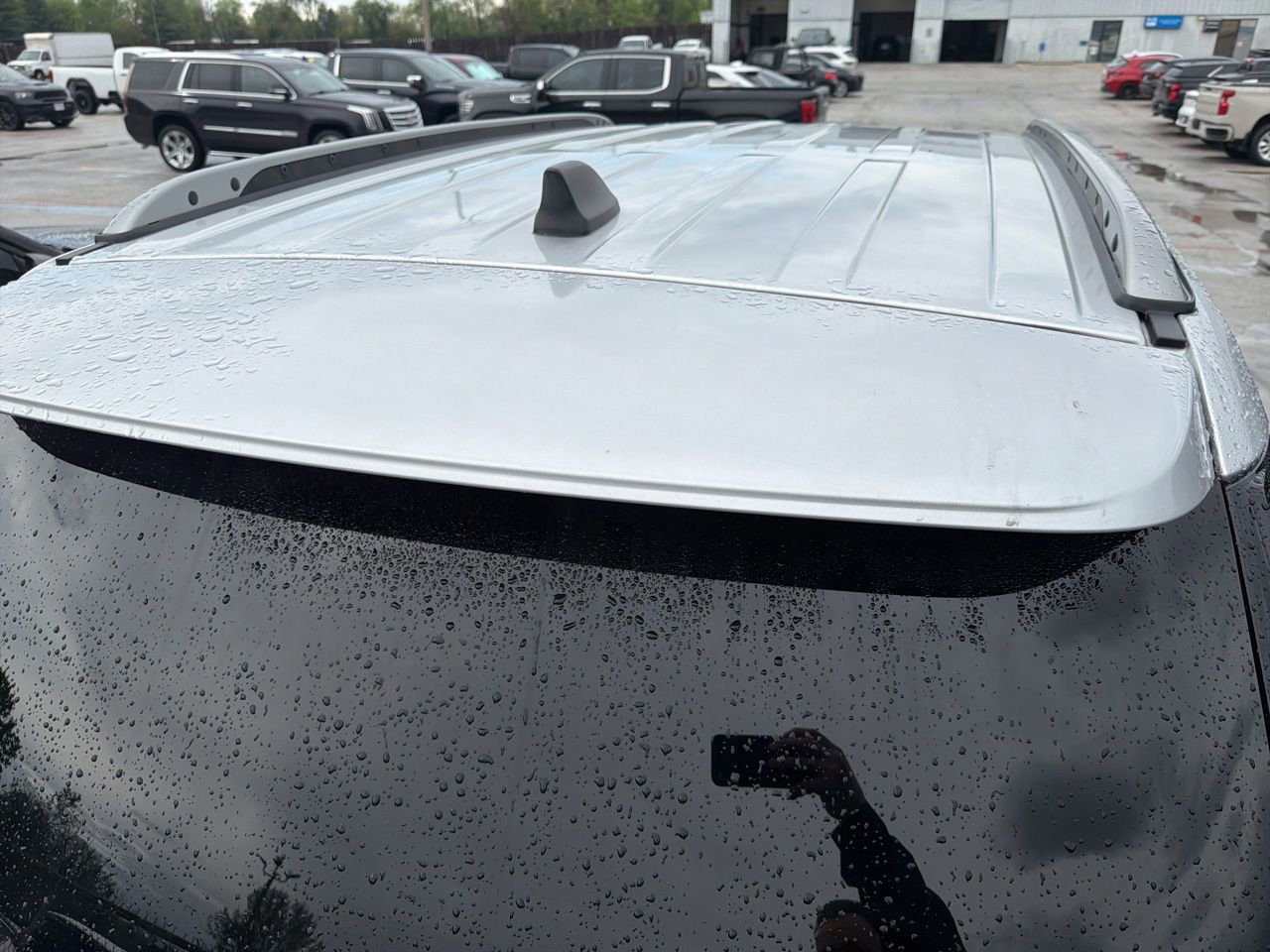 Used 2018 Ford Explorer XLT image 22