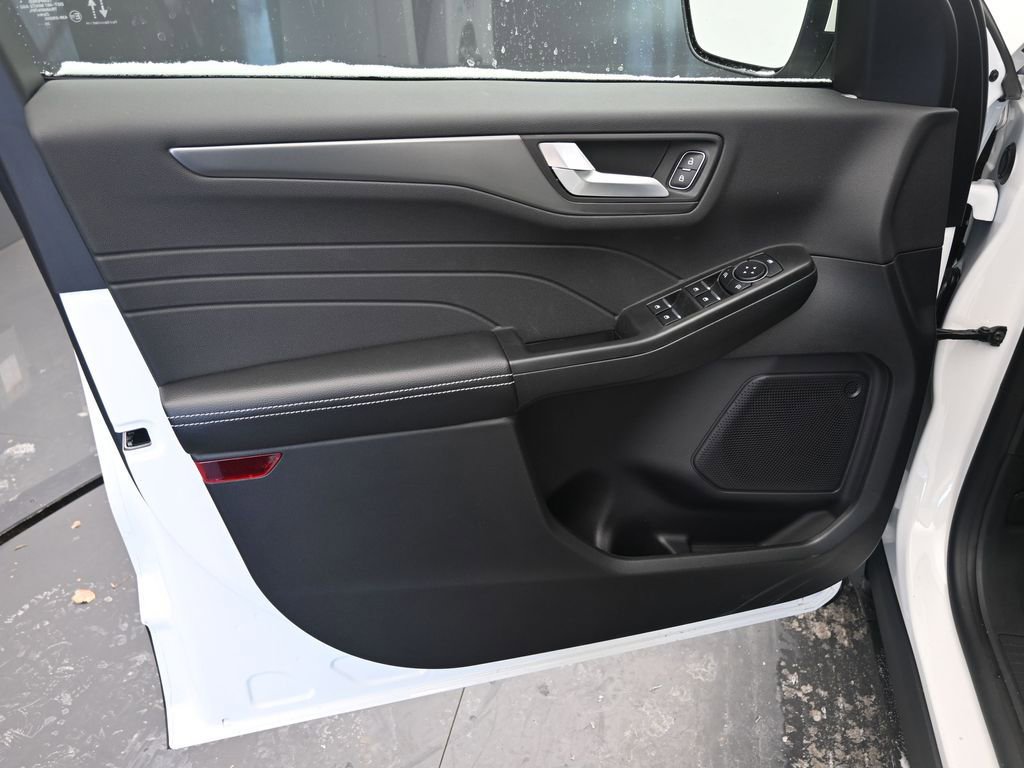 New 2026 Ford Escape Base w/ Class II Trailer Tow Package image 17