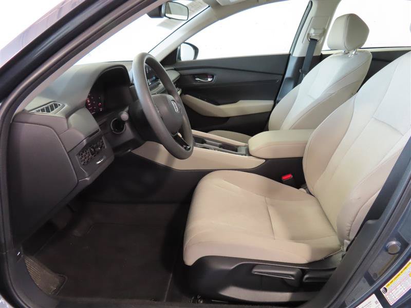 Used 2023 Honda Accord LX image 16