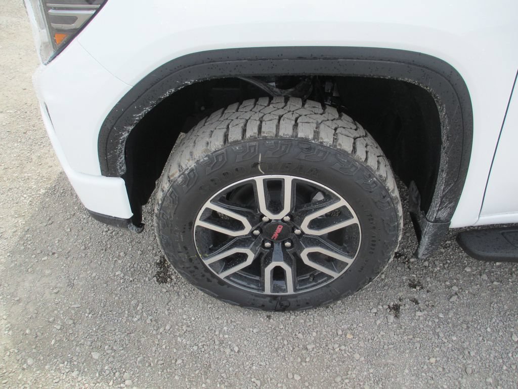 New 2026 GMC Sierra 1500 AT4 w/ AT4 Premium Package AWD/4WD image 14