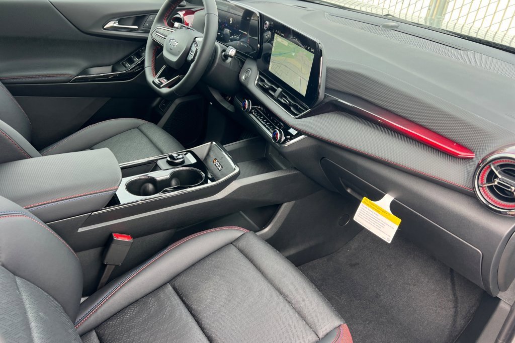 New 2026 Chevrolet Equinox RS w/ Convenience Package III image 13