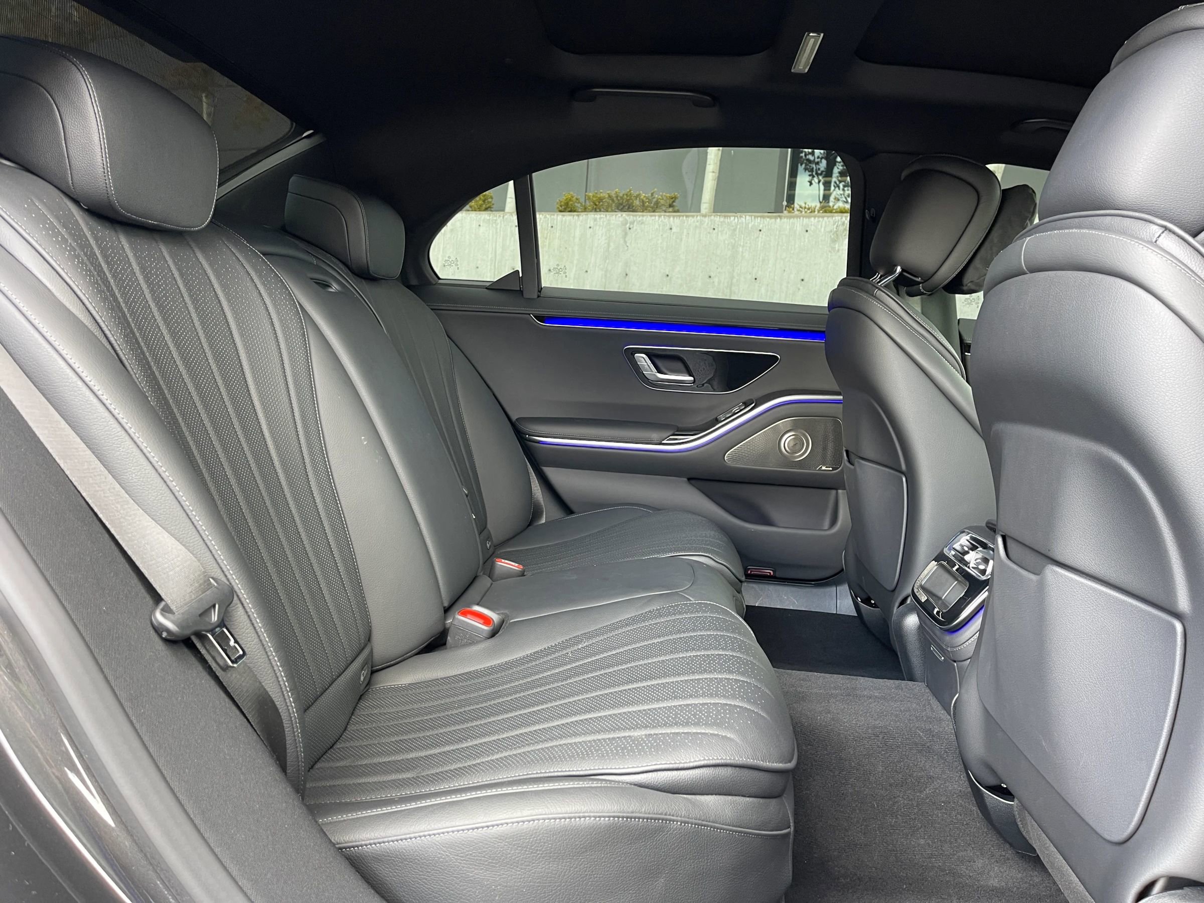 Used 2022 Mercedes-Benz S 500 S 500 4MATIC Sedan 4D image 18